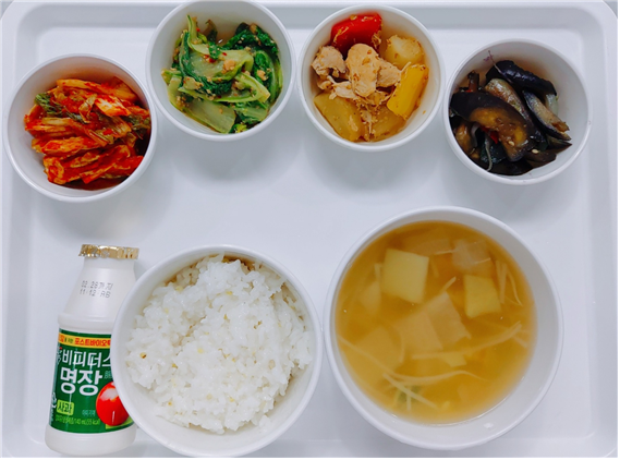 92c8dc94192c1cf90b4723c0855da16b_1645086