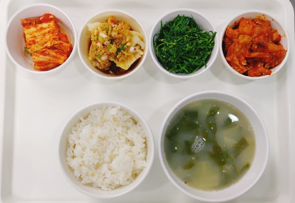 d898d3657840cc3897ac01b952475ece_1647851