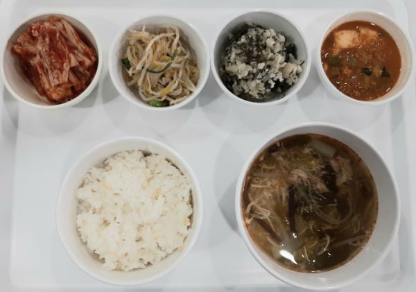 4dcab03bebb26e34bdc04c7acea9d1d7_1649061