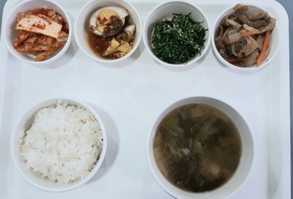 4dcab03bebb26e34bdc04c7acea9d1d7_1649061