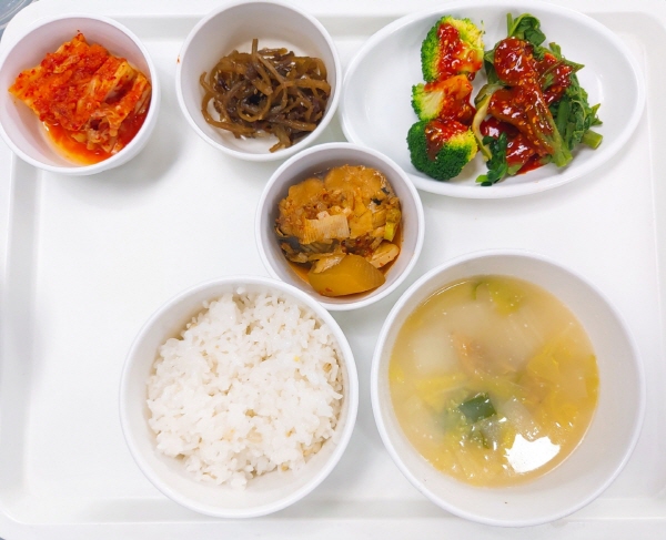 5f477adfc379132c837cb34dba58e700_1650616