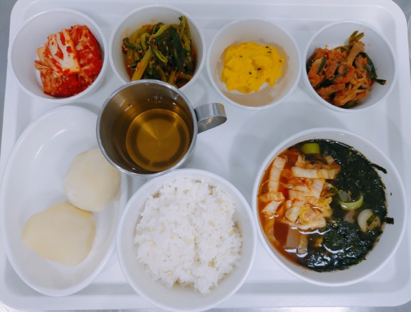 10aa2cb0ad916fd6d1b4233f8998423a_1651814