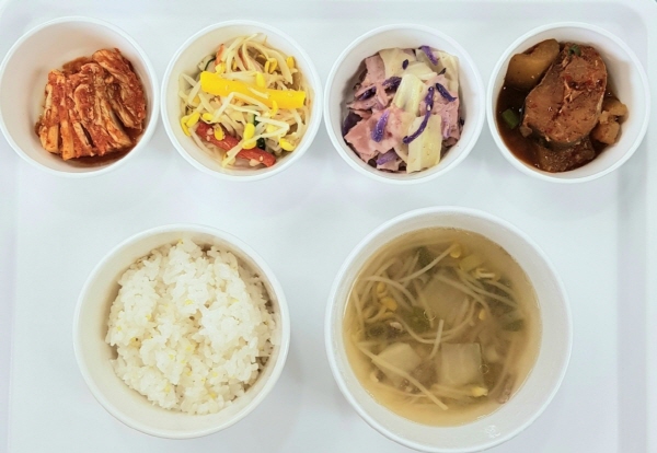 10aa2cb0ad916fd6d1b4233f8998423a_1651814