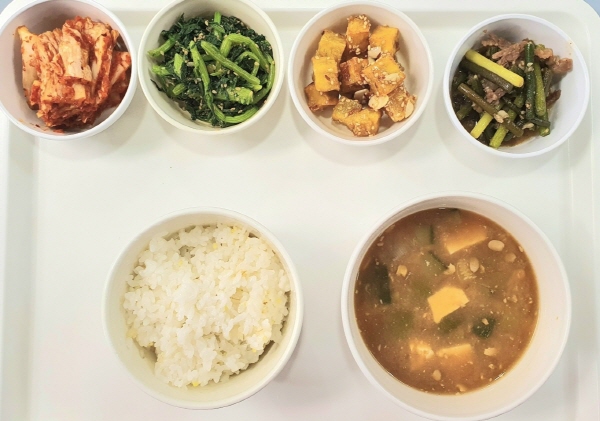 99a9fd72d765937d895f2f5fae7e8695_1653466