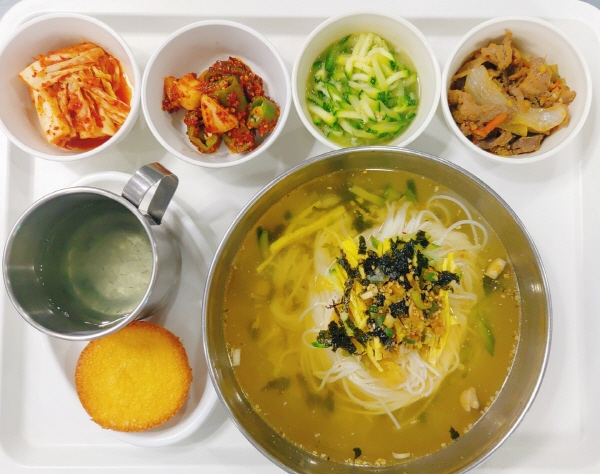 f765a17a950a553ae1598efba5deaa27_1652773