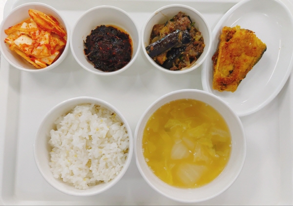 f765a17a950a553ae1598efba5deaa27_1652773