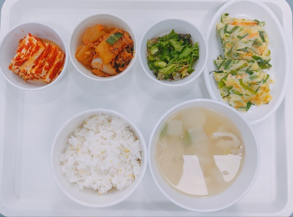 bb4824358458bf5da8cb5eeeb33dea07_1655277