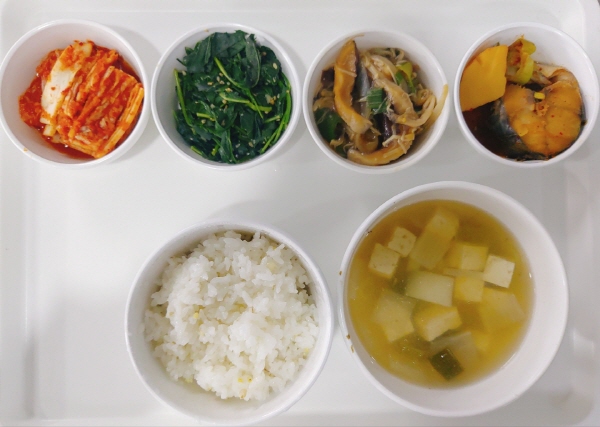 7e1fbb05d5208eaf1760a30fffcae369_1658380