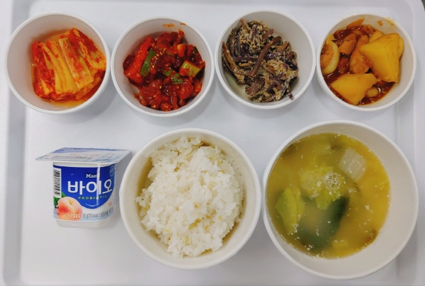 de7f2a2a5f7ef8fb30d1094e0ba0158b_1658996