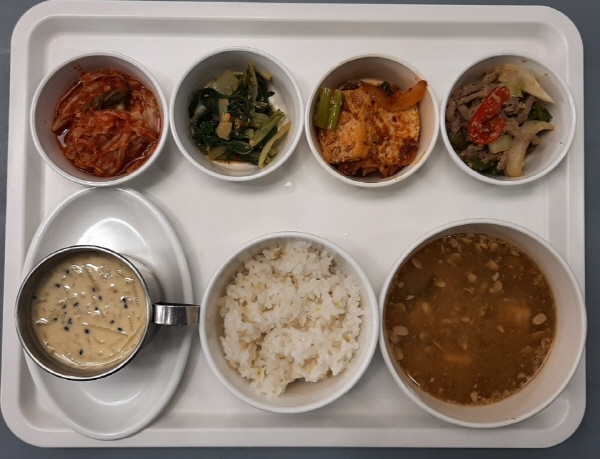 e29b42656b1ef50e6ebe4b9300c02806_1658727