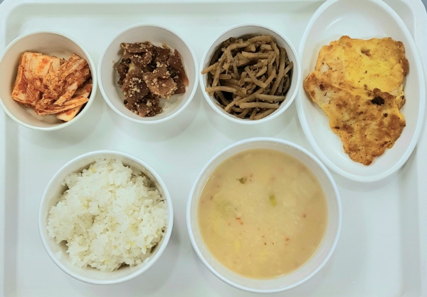 e29b42656b1ef50e6ebe4b9300c02806_1658727