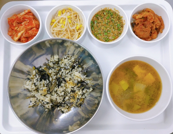 c4af21c68f36d7c5b8e98ed43f3d25ff_1659937