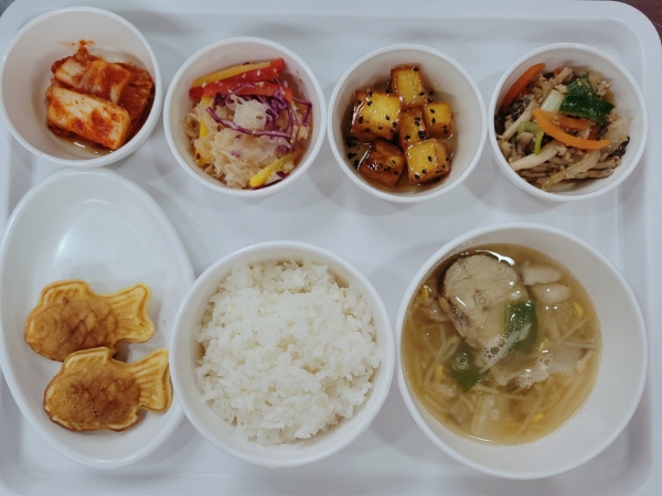 8fde5a19c12849855e445bd328b28e2b_1683070