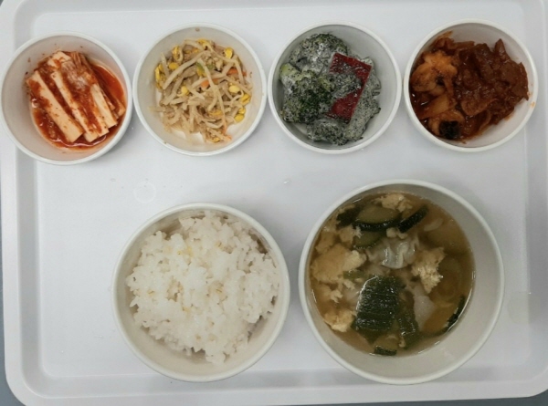 e7ea6cea2a91ccf46194ced950467db3_1684137