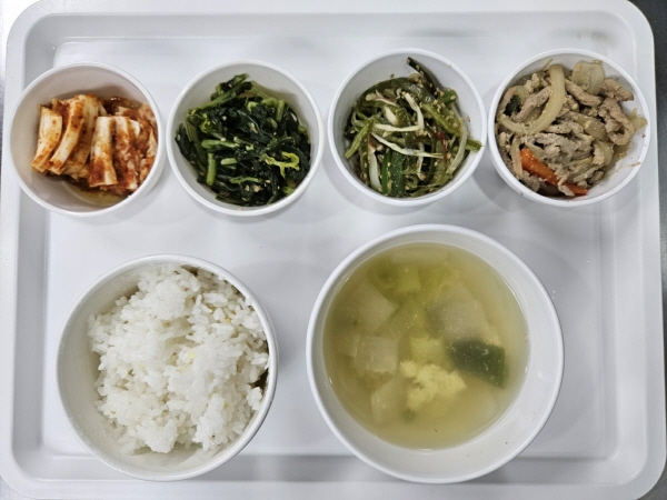 4941601c58ac575f37c3d025db23357c_1686556