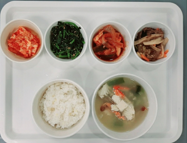 4e4eda2e9c1865bbc1e6987d2ba1cb45_1687755