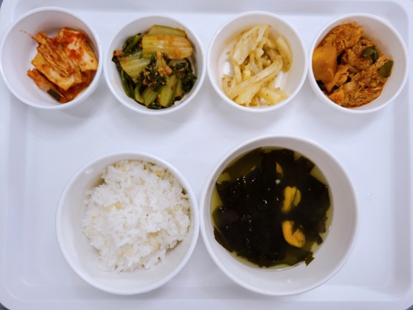 87f8e8189b24763742449e96b5b3176c_1686644