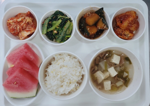 a75b0fffb9546ad2ea1bf34d3863655a_1689125