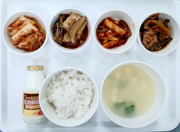 d2aa7db9d7b2648c3e08dba378046f3f_1692321