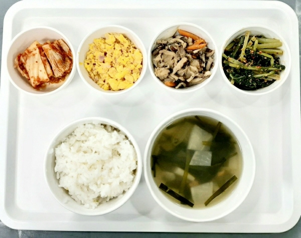 efe1ae265eb8f6679de98545e84b601f_1693193