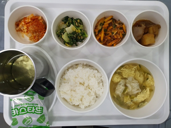 a0bf3e53a0230eab2accc171bf6bfed5_1695711