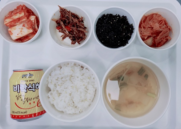 6ae0c8264acf4ade1b1ddad714ddf802_1698286