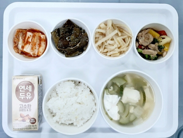 bb02117ce2e5935b7bc514e0e4f3a323_1697422