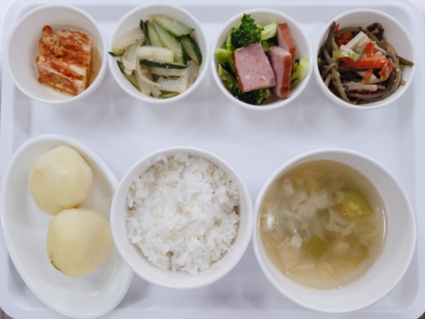 bb02117ce2e5935b7bc514e0e4f3a323_1697422