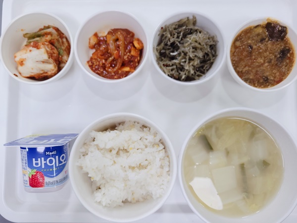 261d942f659bcb71922a82c3149f6785_1701309