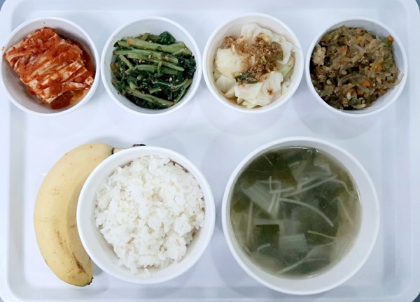 8591cbea8c798f71501e2f3631ce0526_1700450