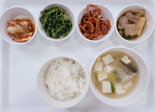 ad45d224a71c0a4e8d04a3e10ae566fc_1699407