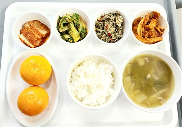 c121ab3af16a5c28129a73e2ff3d3bf8_1700186