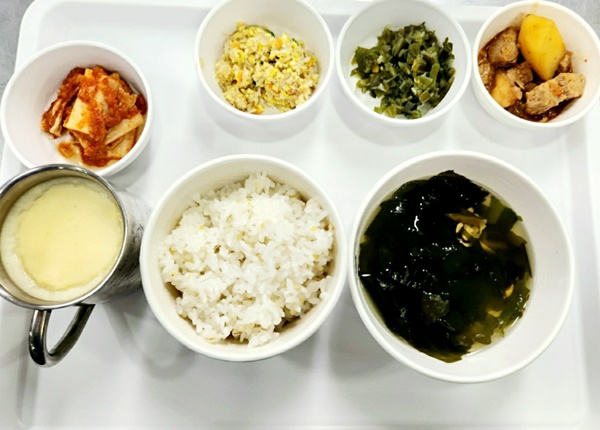 dea4ed25e0fda19eadef3a0139c0927c_1699322