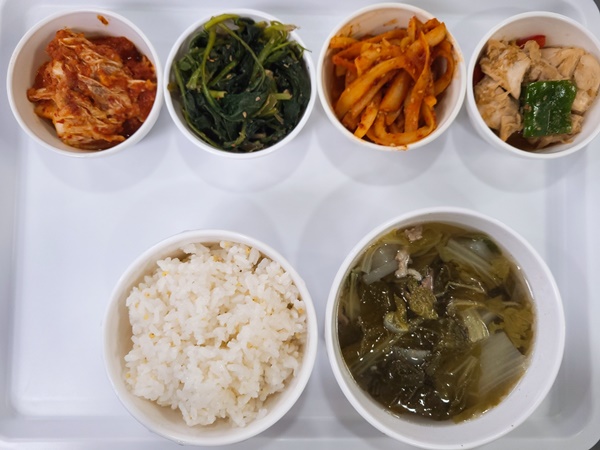 221cfeb9b3c0f9858f497c288e5227b5_1704680