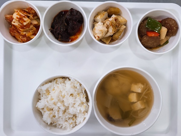 221cfeb9b3c0f9858f497c288e5227b5_1704680