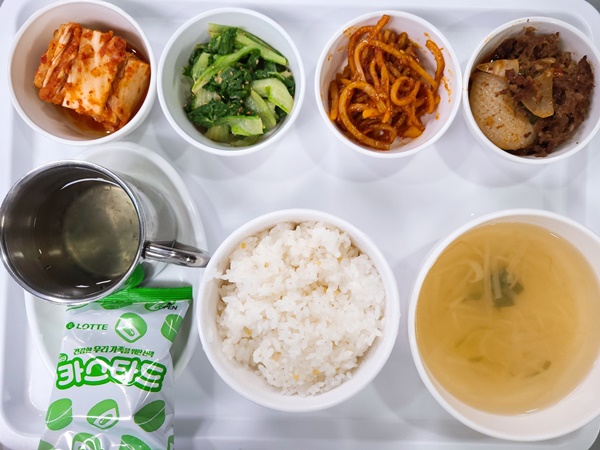 221cfeb9b3c0f9858f497c288e5227b5_1704707