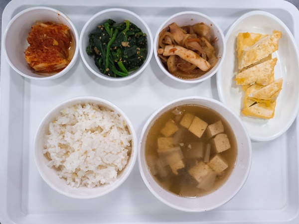 e83391fda8479196c31d640fb598b0bf_1705974