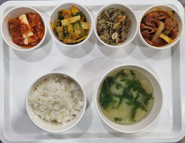 52b4d9626affe20bddf4ac355b376b20_1708055