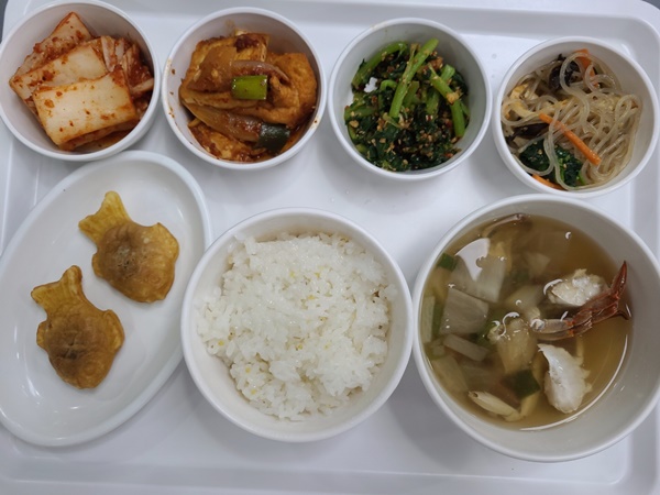 52b4d9626affe20bddf4ac355b376b20_1708055