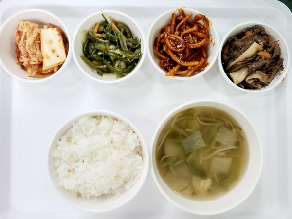 52b4d9626affe20bddf4ac355b376b20_1708057