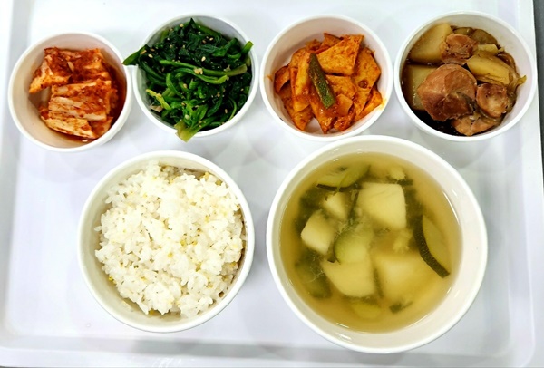 dfe1d2920fa0c416ebb13437ab48fd6e_1708393