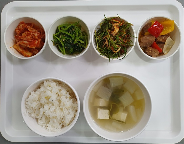 56d2745c0bc5735b6030fb1ce0ba7284_1710391