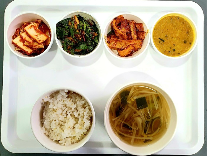 1347b25a3ec565cbb35eb6a2f420ac71_1714376