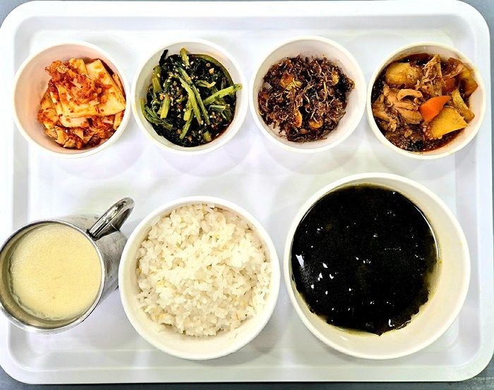 1347b25a3ec565cbb35eb6a2f420ac71_1714376