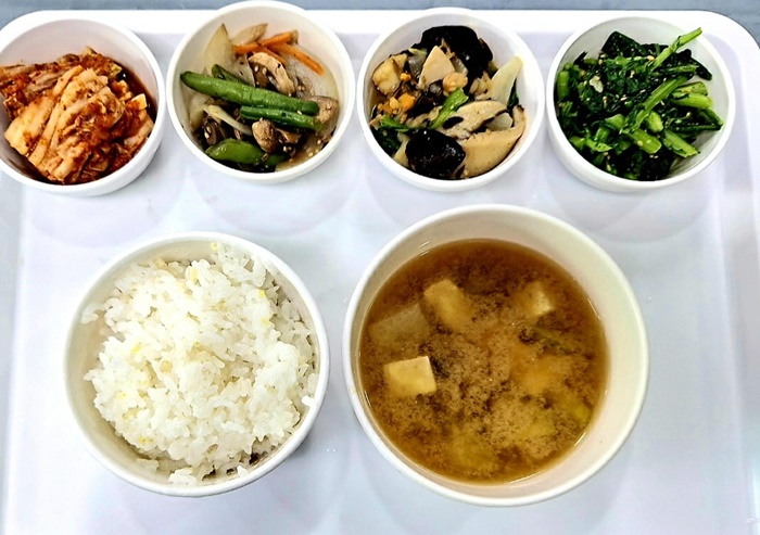 31f22943b7b512f8ad921b6104533776_1712558