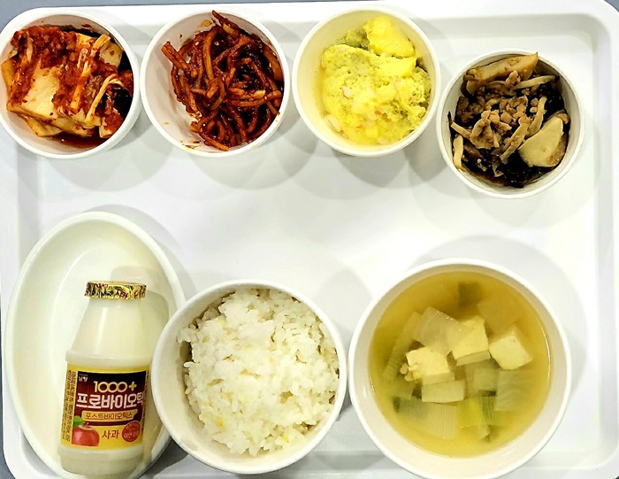 31f22943b7b512f8ad921b6104533776_1712558