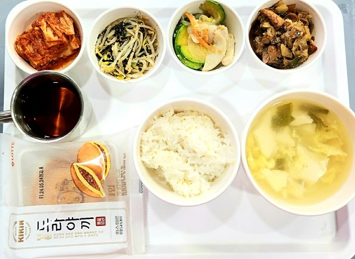 9f2165ed8b2df94a24b3cbbc75332a21_1716180