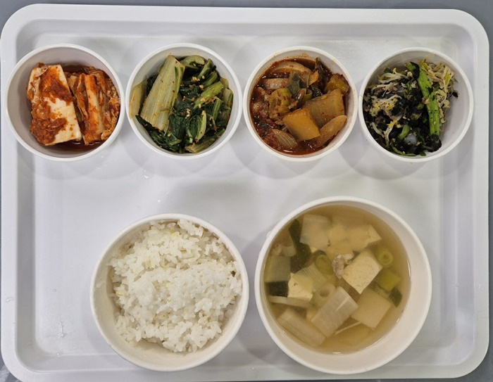 9f2165ed8b2df94a24b3cbbc75332a21_1716191