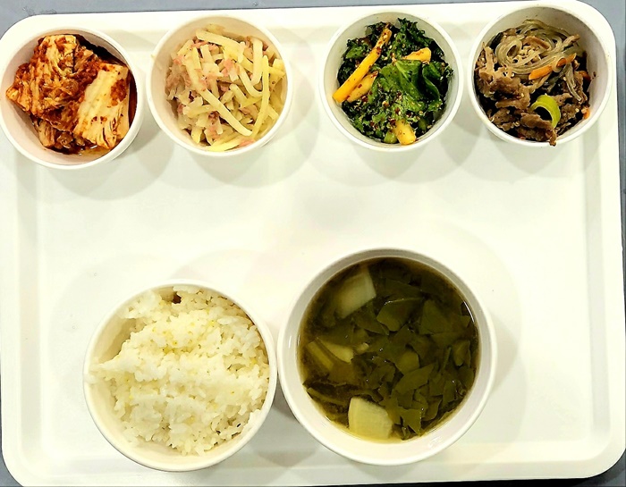 9f2165ed8b2df94a24b3cbbc75332a21_1716192