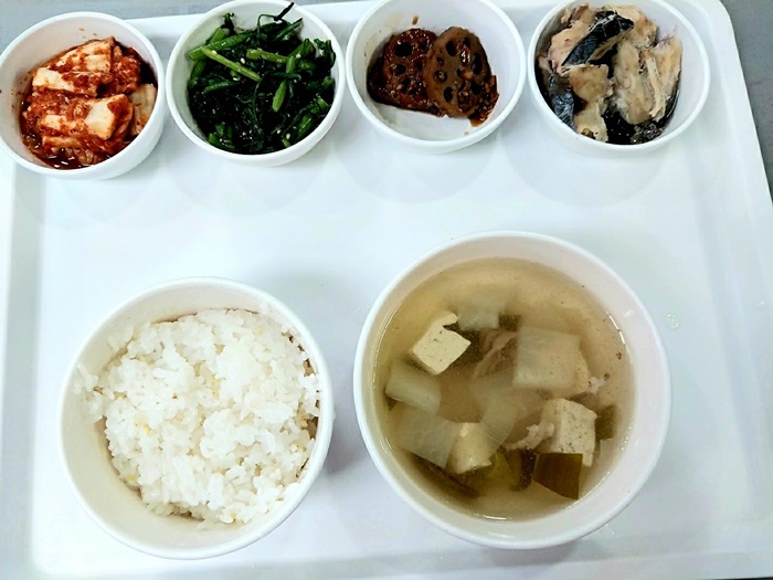 8fa1b84e1b37ffde69f2cec8653d4693_1719202